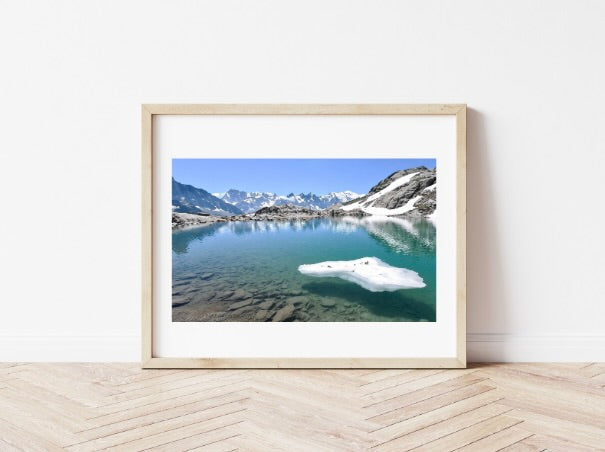 Blue wall decor collection