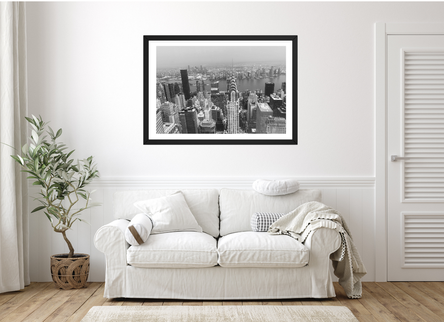 New York Chrysler building in black & white