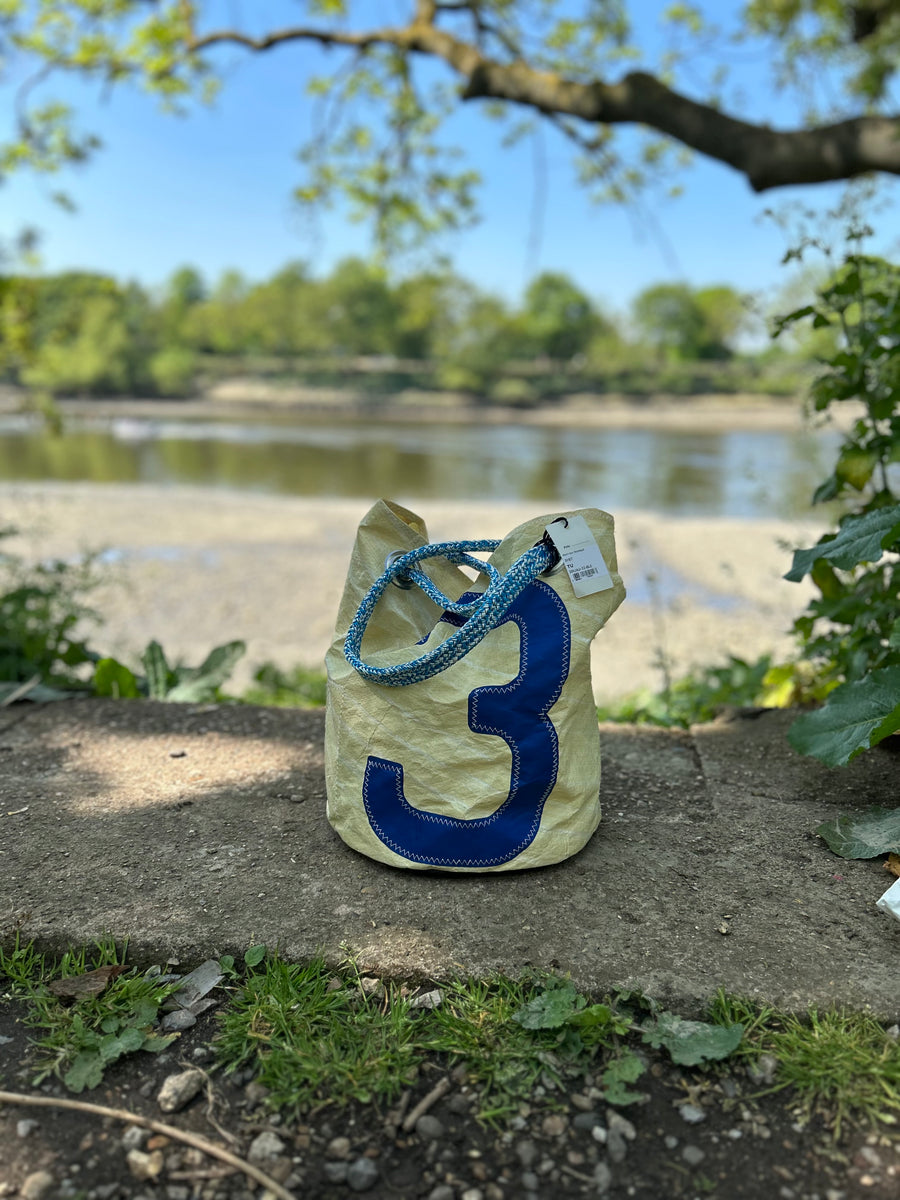 727 Sailbags beach bag made from upcycled sails